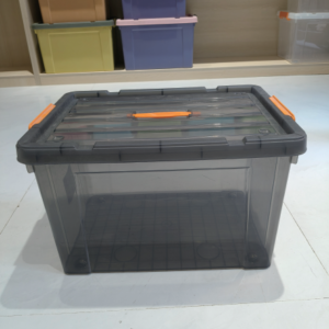 Storage box